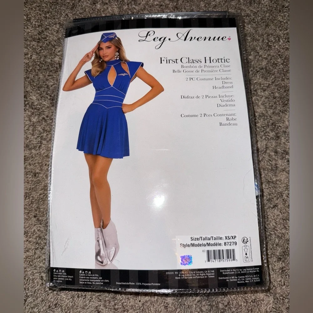 Britney Spears Toxic costume - Picture 4 of 14